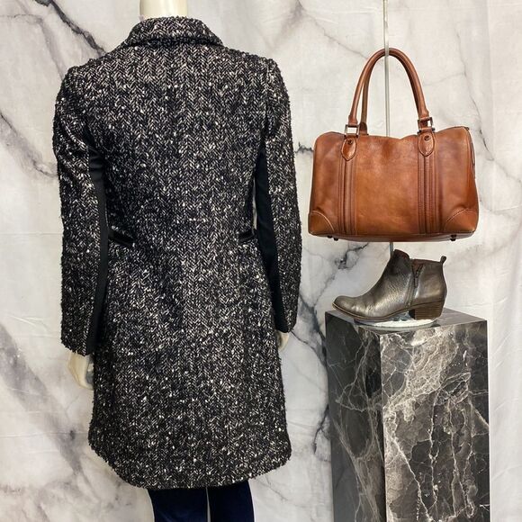 BCBG MaxAzria coat - Picture 5 of 5